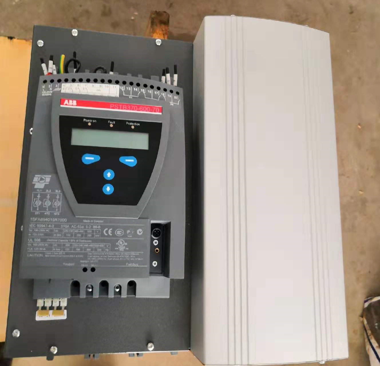 ABB軟起動器185KW